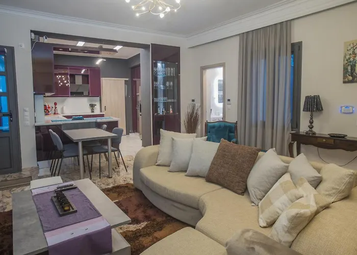 Efis Guest House Near Nafpaktos-Fully Equipped Home
